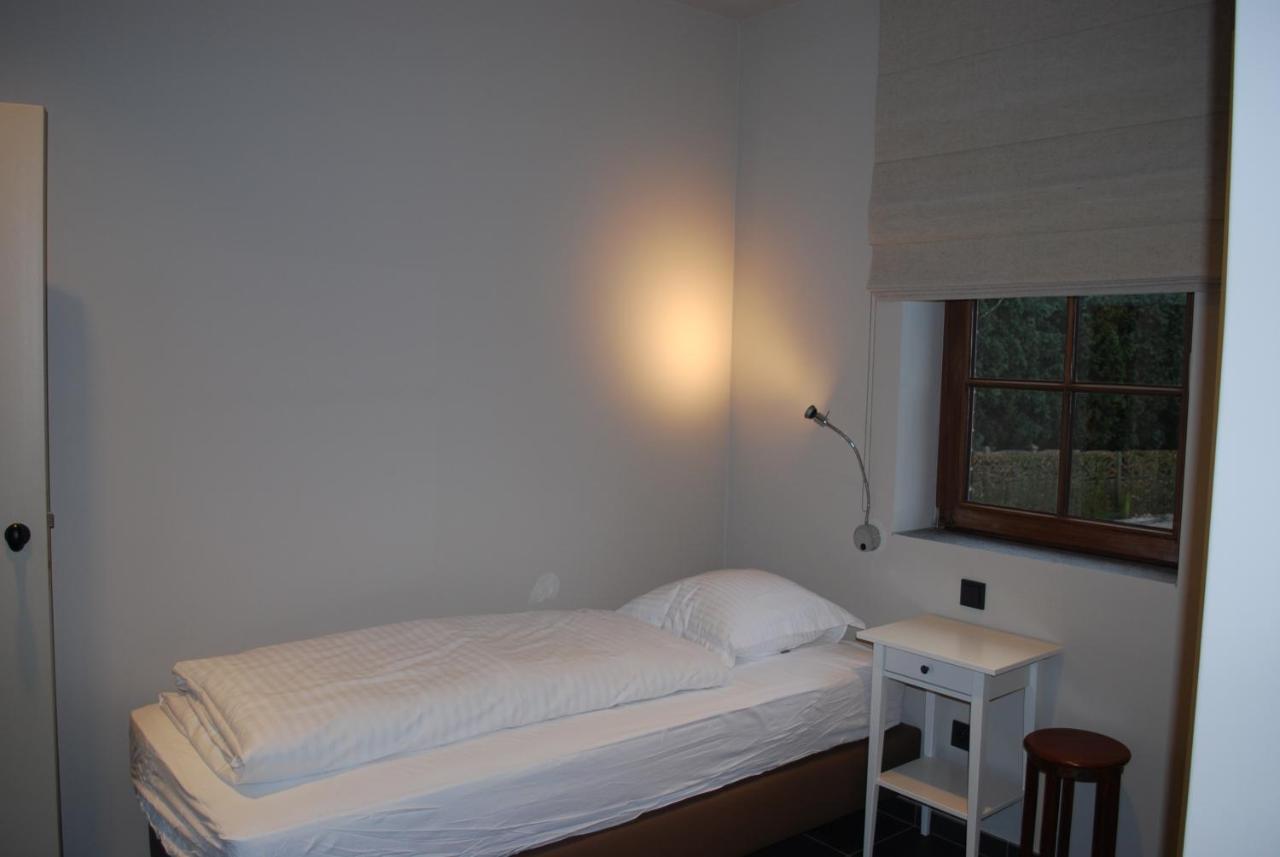 Hotel Orshof Opglabbeek Esterno foto