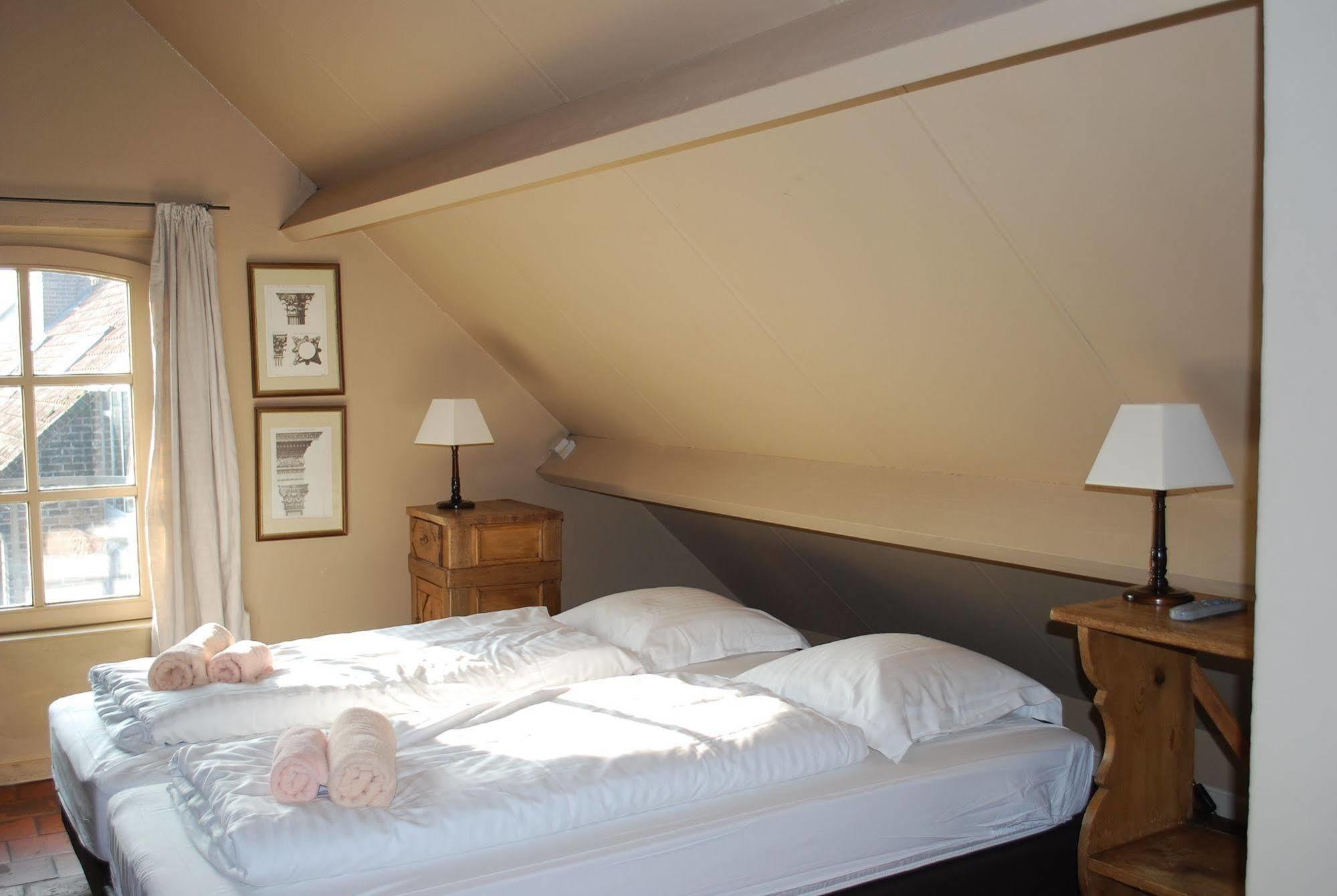 Hotel Orshof Opglabbeek Esterno foto